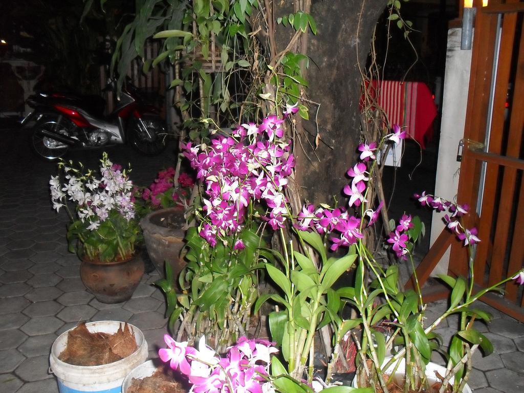 Your House 3 Guest House Chiang Mai Exterior photo