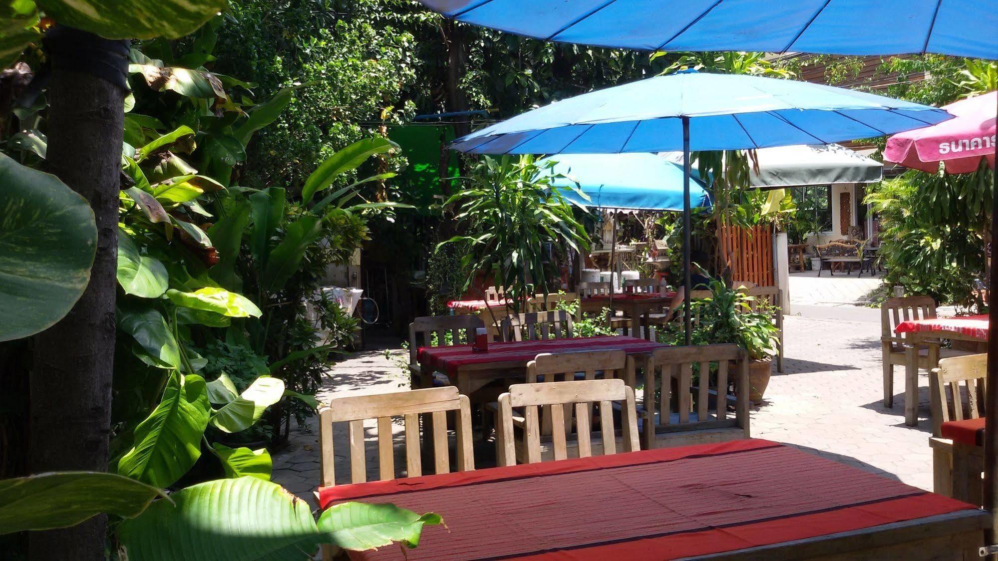 Your House 3 Guest House Chiang Mai Exterior photo